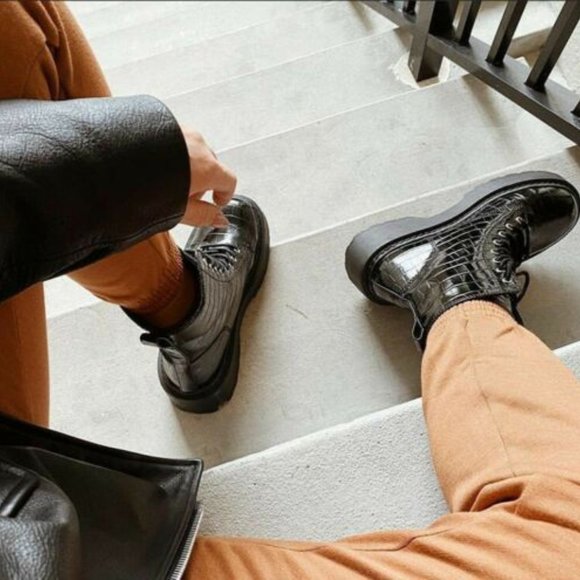 Black Crock Embossed Patent Leather Platform Combat Boots - Picture 6 of 9